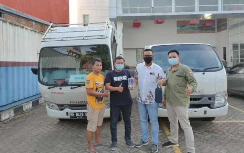 Yusuf Beli Isuzu Traga untuk Usaha Pengiriman Karena Tangguh dan Irit Bahan Bakar