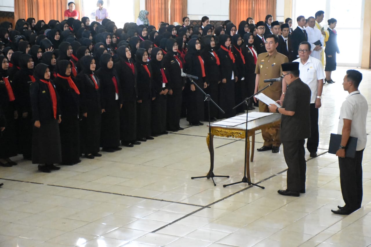 zaiful-bokhari-melantik-pimpinan-tinggi-pratama-administrator-pengawas-dan-pejabat-fungsiona.jpg