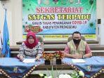 53-otg-corona-di-pringsewu-jalani-rapid-test-jika-ada-yang-reaktif-maka-dilanjutkan-tes-swab.jpg