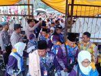Calon-jemaah-haji-CJH-Lampung-bersiap-berangkat-ke-tanah-suci.jpg