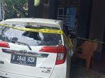 Garis-polisi-di-rumah-bacaleg-Bengkulu-yang-dilempar-bom-molotov.jpg