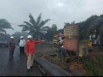 Komisi-I-DPRD-Lampung-Tengah-sidak-PT-Kalirejo-Lestari-soal-pekerja-tewas-tertimpa-janjang-sawit.jpg