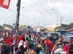 lampung/Kunjungan-Ke-Pasar-Masyarakat-Kejar-Joko-Widodo-Hingga-flyover-Natar.jpg