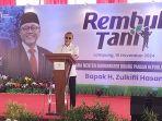 Menko-Pangan-Zulhas-Janji-Permudah-Regulasi-Distribusi-Pupuk-Subsidi-di-Lampung.jpg