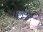 Mobil-kerabat-pengantin-terjun-ke-jurang.jpg