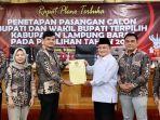Parosil-Mad-Hasnurin-Ditetapkan-Bupati-dan-Wakil-Bupati-Lampung-Barat-2024-2029.jpg