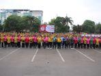 Personel-Polresta-Bandar-Lampung-bersama-TNI-0410-Bandar-Lampung-olahraga-bersama.jpg