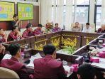 Ratusan-massa-aksi-dari-IMM-Lampung-menggelar-unjuk-rasa-terkait-harga-singkong.jpg