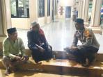 Bhabin Polsek Simpang Pematang Safari Subuh Berjamaah di Masjid Demak