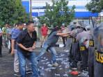 Polres Metro Simulasi Sispamkota Tingkatkan Kesiapsiagaan Personel