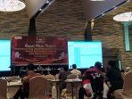 Suasana-rapat-pleno-terbuka-rekapitulasi-hasil-penghitungan-suara-Pemilu-2024.jpg