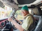 Sule-bawa-wanita-dalam-mobilnya-bukan-Nathalie-Holscher.jpg