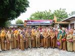 agus-istiqlal-bagikan-sk-tenaga-kontrak.jpg