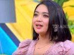 artis-wika-salim-berlinang-air-mata-saat-kenang-hidup-susah-tak-punya-toilet.jpg