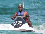 balotelli-at-the-sea_20160221_232955.jpg