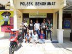 belanja-pakai-uang-palsu-pecahan-rp-100-ribu-3-warga-pesbar-ditangkap-polisi.jpg
