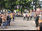 berdemo-di-depan-Mapolresta-Bengkulu.jpg