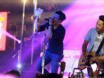 chord-gitar-langit-tak-mendengar-peterpan-lirik-lagu-langit-tak-mendengar.jpg