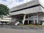 gedung-dprd-lampung.jpg