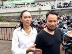 ibunda-vicky-prasetyo-buka-suara-soal-hubungan-anaknya-dengan-kalina-ocktaranny.jpg