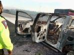kecelakaan-di-tol-lampung-km-32a-mobil-ford-ranger-hangus-terbakar-tidak-ada-korban-jiwa.jpg
