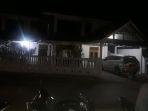 kpk-sambangi-rumah-tenaga-ahli-pemkab-lampung-utara-1.jpg