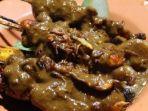 kuliner-jakarta-sate-apjay-yang-menjadi-kuliner-legendaris-sejak-1971.jpg