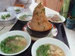 kuliner-lampung-bakso-tumpeng-suranti-ranti-tawarkan-berbagai-menu-bakso-unik-mulai-rp-35-ribu.jpg