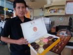 manager-operasional-jco-donuts-coffee-lampung-martin-parinding_20171106_180925.jpg