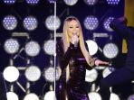 mariah-carey-tampil-di-candi-borobudur_20181107_091328.jpg