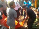 mayat-perempuan-di-sungai-batang-hari_20160509_133203.jpg