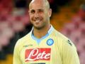 penjaga-gawang-napoli-pepe-reina.jpg