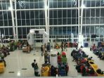 penumpang-terlantar-di-bandara-radin-inten-ii_20171201_202113.jpg