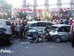 perwira-polisi-kendarai-pajero-sport-tabrak-deretan-mobil.jpg