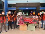 pw-sapma-pemuda-pancasila-lampung-bagikan-apd-ke-petugas-medis-rsuam.jpg