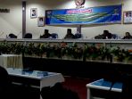 rapat-paripurna-dprd-tanggamus_20171201_180314.jpg