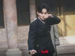 rekomendasi-drama-korea-terbaru-ryu-kyung-soo-pemain-tale-of-the-nine-tailed-1938.jpg