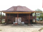 rumah-adat-lamban-dalom-marga-balak-rusak_20150814_214203.jpg