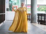 runner-up-2-putri-hijab-lampung-2020-sofi-elisa-nurul-fala-pilih-pakai-kaftan-saat-lebaran.jpg