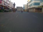 salah-satu-jalan-di-bandar-lampung-yang-lengang.jpg
