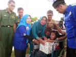 sembako-dan-istri-sujadi_20151221_184456.jpg