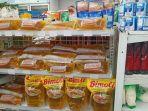 sudah-banyak-minyak-goreng-di-minimarket-kalianda.jpg