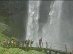 tempat-wisata-di-bandung-mengunjungi-lembah-purba-ala-film-jurassic-park.jpg