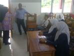 tim-kemendikbud-di-smkn-9_20160811_155748.jpg