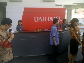 Astra International Daihatsu Resmi beroperasi di Bandarjaya - IMG-20120227-00391.jpg