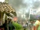 Keadaan_terakhir_di_kota_dalam.jpg<pf>lampung_vs_bali.jpg<pf>pure_yg_dibakar.jpg<pf>Sidomulyo_rusuh(1).jpg<pf>Bali_vs_lampung(2).jpg