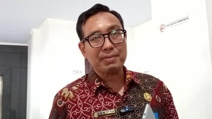 KESEHATAN - Kepala Dinkes Lombok Timur Lalu Aries Fahrozi saat ditemui pada Jumat (6/2/2026). Dinas Kesehatan (Dinkes) Lombok Timur memperketat pengawasan guna menangkal masuknya virus Nipah ke wilayah Lombok Timur.