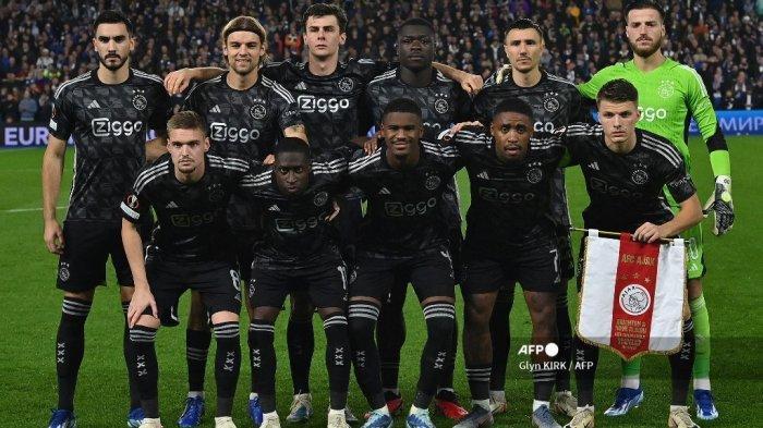 Prediksi Skor AFC Ajax Amsterdam vs Heerenveen Eredivisie Sabtu 1 November 2025 Jam 22.30 WIB