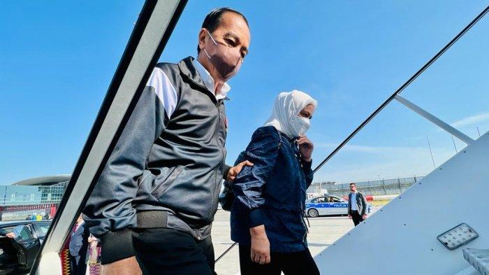 Lanjutkan Misi Perdamaian, Presiden Joko Widodo Bersama Ibu Negara Temui Valdimir Putin