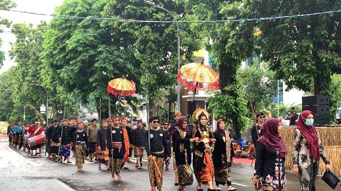 Pawai Budaya Pelajar 2025, Jadi Cara Pemkot Mataram Tanamkan Kesadaran Tentang Keberagaman